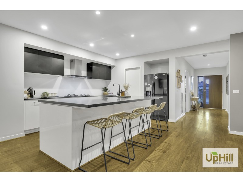 17 Trickett Street, Clyde VIC 3978