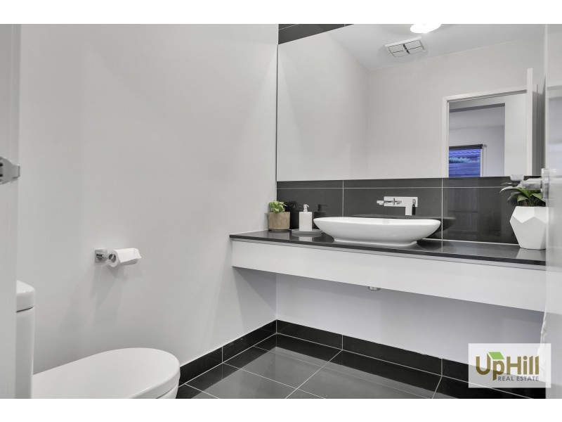 17 Trickett Street, Clyde VIC 3978