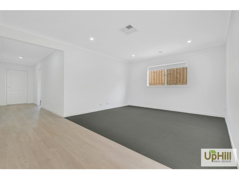 39 NOAH ROAD, Clyde North VIC 3978