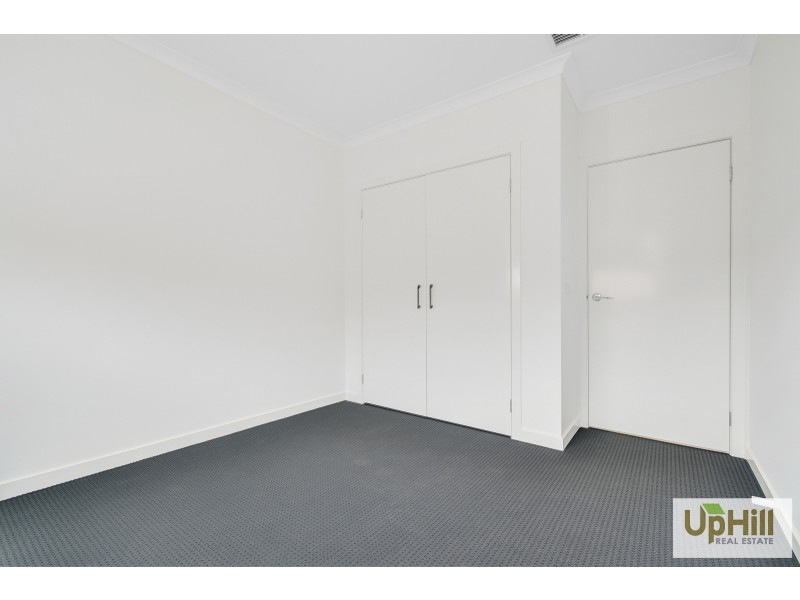 39 NOAH ROAD, Clyde North VIC 3978