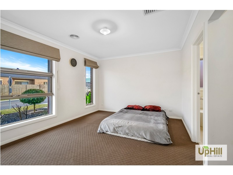 57 Moxham Drive, Clyde North VIC 3978