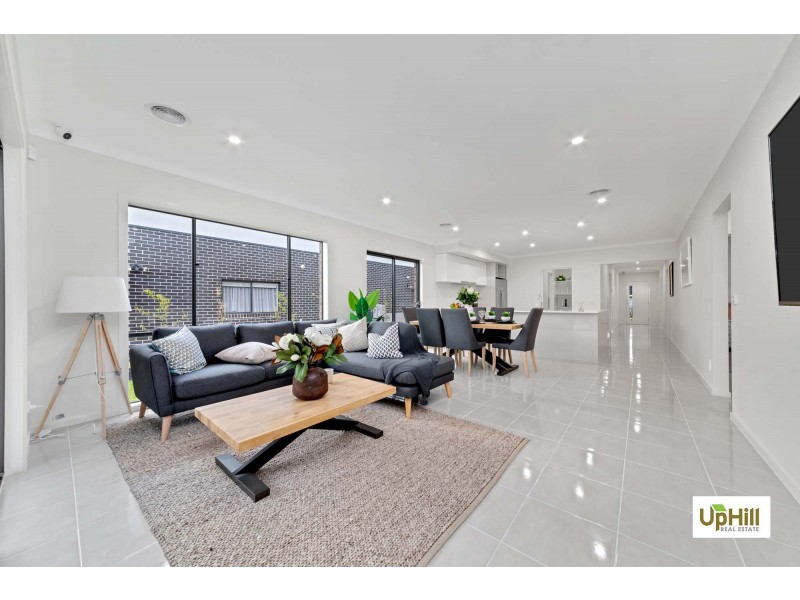 45 NOAH ROAD, Clyde North VIC 3978