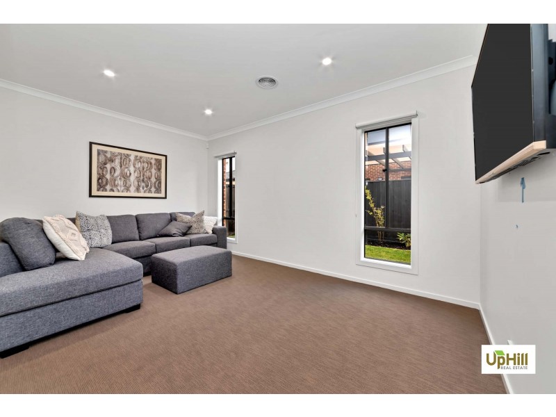 45 NOAH ROAD, Clyde North VIC 3978