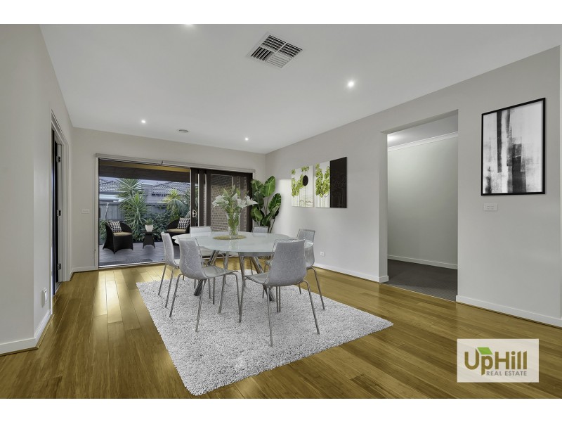 5 Pyrenees Road, Clyde VIC 3978