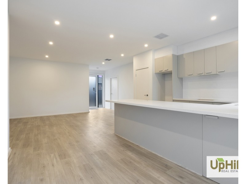 4/148 Princes Highway, Pakenham VIC 3810