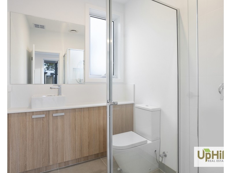 4/148 Princes Highway, Pakenham VIC 3810