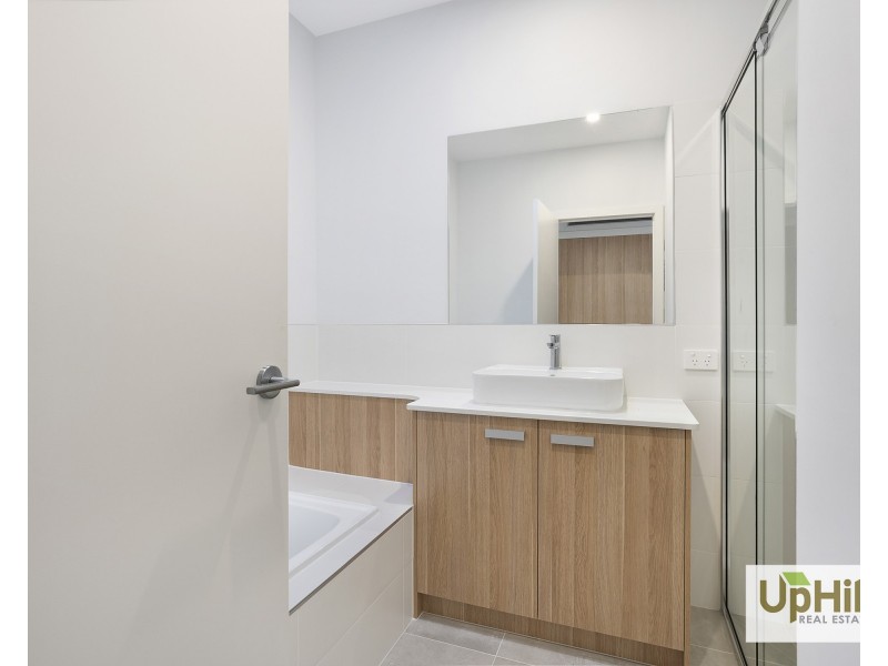 4/148 Princes Highway, Pakenham VIC 3810