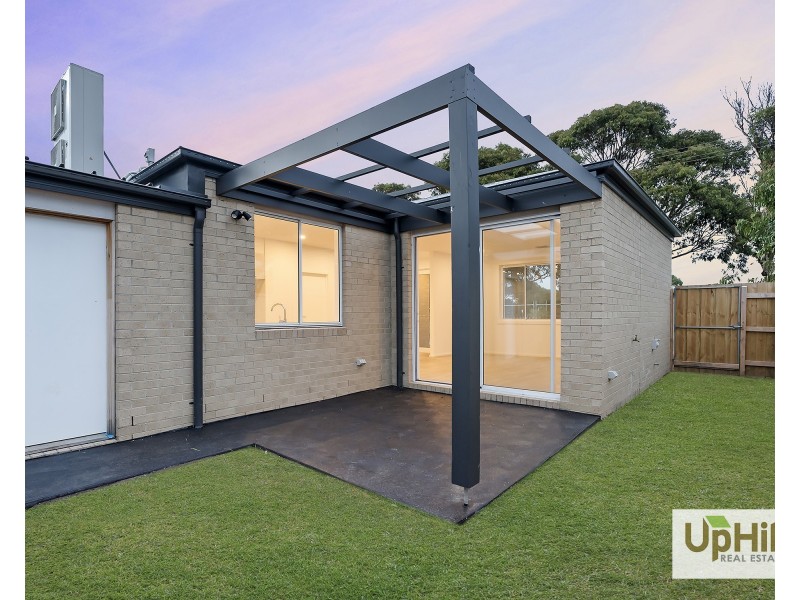 1/148 Princes Highway, Pakenham VIC 3810