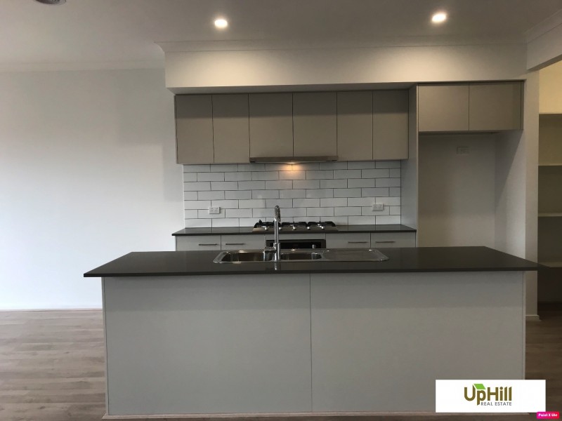 6 Evica Road, Clyde North VIC 3978