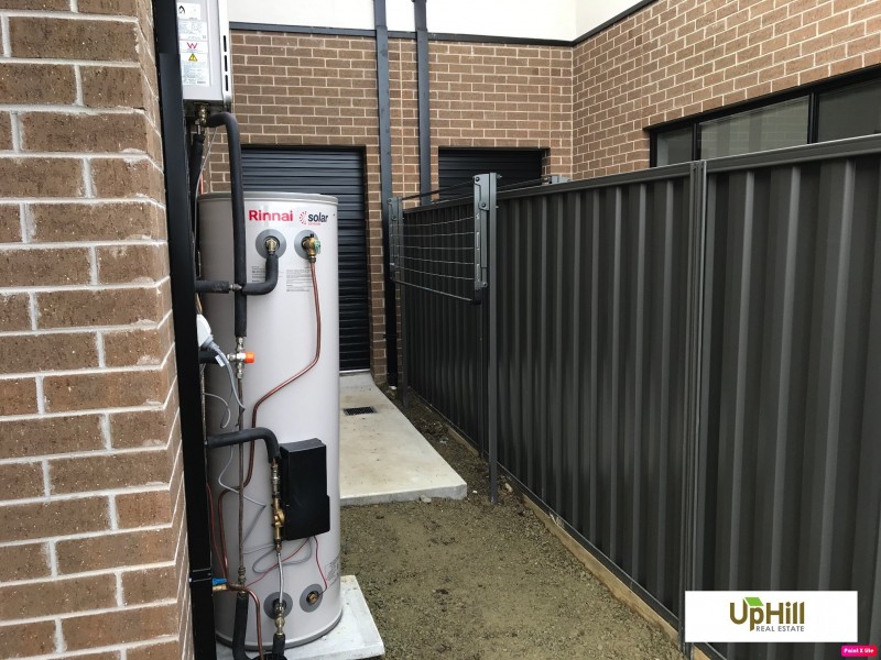 6 Evica Road, Clyde North VIC 3978