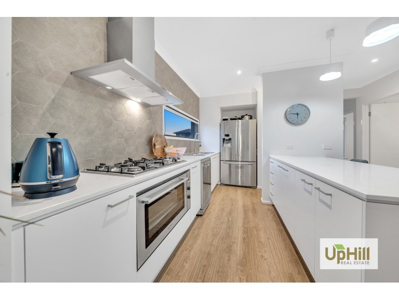 22 Swanston Street, Clyde VIC 3978