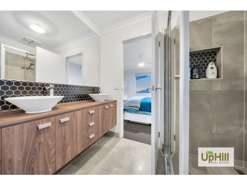 22 Swanston Street, Clyde VIC 3978