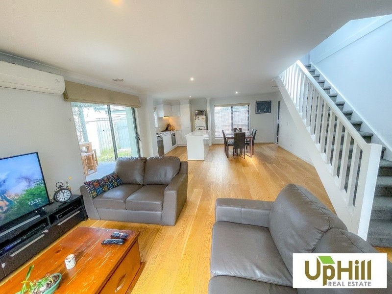 19/17 Golden Elm Way, Lyndhurst VIC 3975