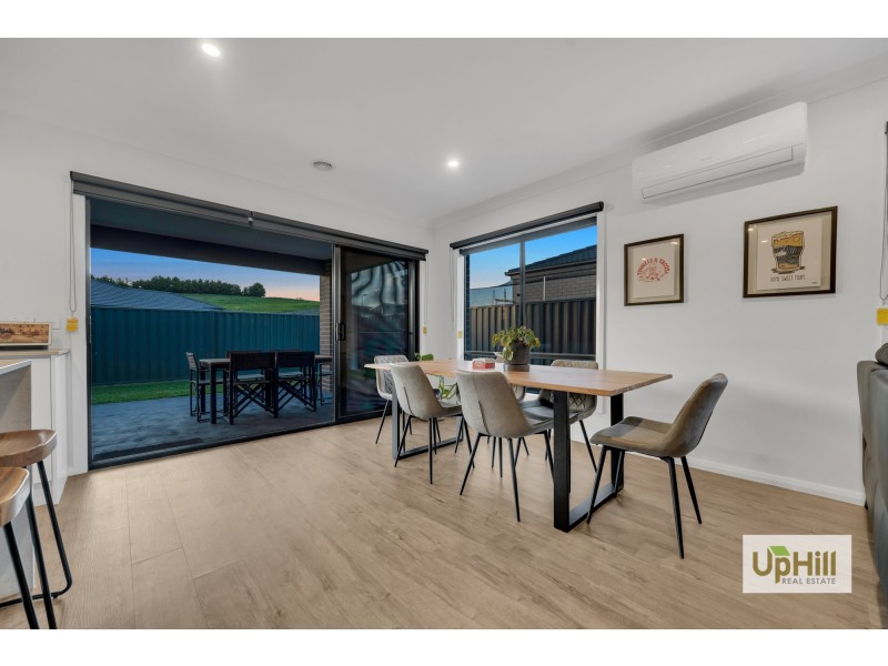 57 Timberline Parkway, Pakenham VIC 3810
