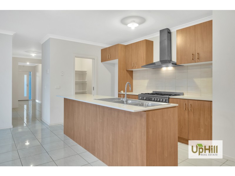 110 Selandra Boulevard, Clyde North VIC 3978