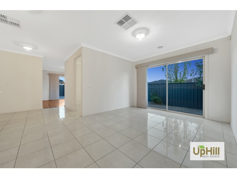 110 Selandra Boulevard, Clyde North VIC 3978