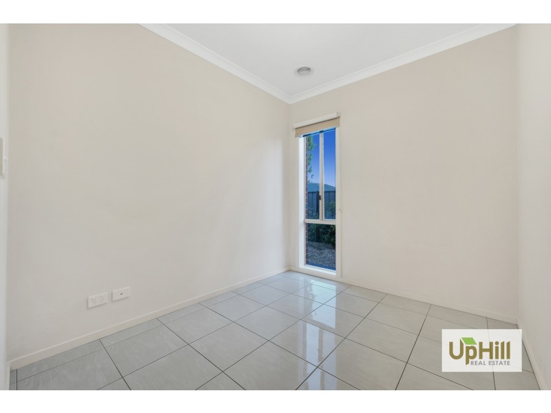 110 Selandra Boulevard, Clyde North VIC 3978