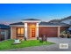 17 Nixon Drive, Berwick VIC 3806
