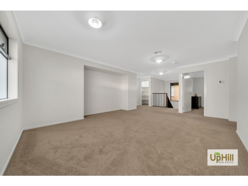 273 Heather Grove, Clyde North VIC 3978