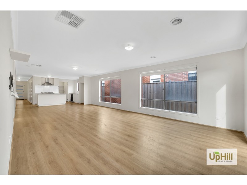 12 Marathon Way, Narre Warren South VIC 3805