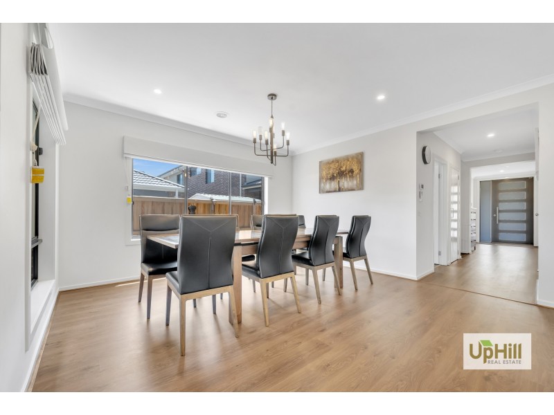 7 Chicory Chase, Narre Warren VIC 3805
