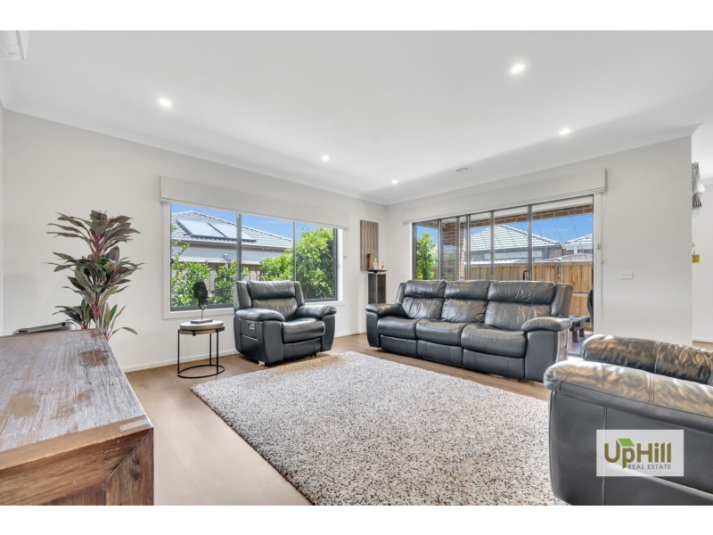 7 Chicory Chase, Narre Warren VIC 3805