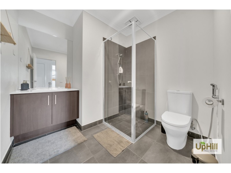 7 Chicory Chase, Narre Warren VIC 3805