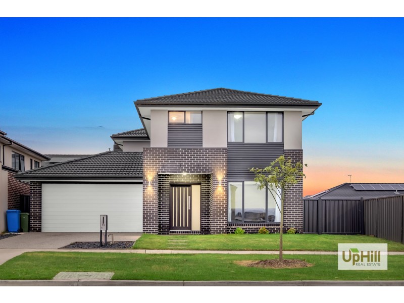 19 Merribrook Boulevard, Clyde VIC 3978