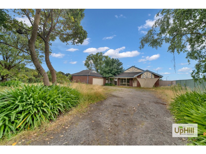 414 Berwick-Cranbourne Road, Clyde North VIC 3978