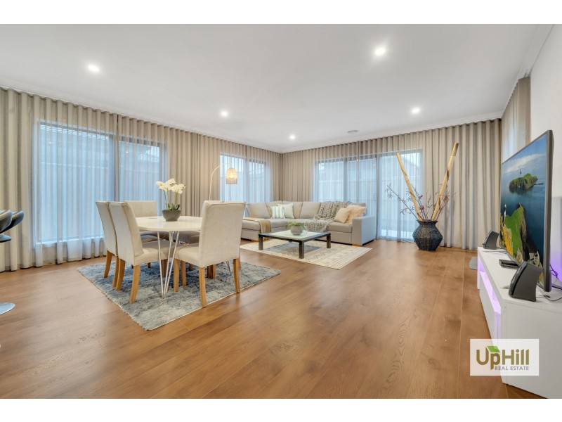 33 Beatrix Circuit, Officer VIC 3809