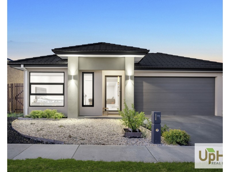79 Moxham Drive, Clyde North VIC 3978