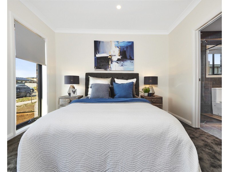 22 STANLEY DRIVE, Officer VIC 3809