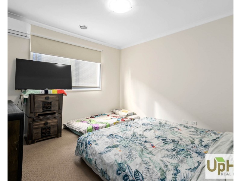 19 Jasper Way, Officer VIC 3809