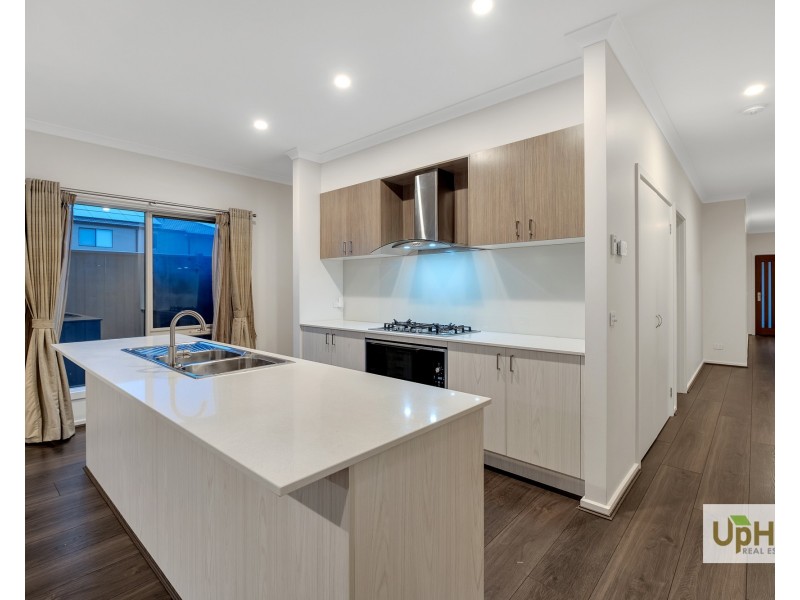 25 Gardenia drive, Beaconsfield VIC 3807