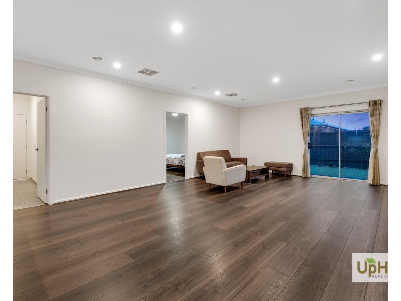 25 Gardenia drive, Beaconsfield VIC 3807