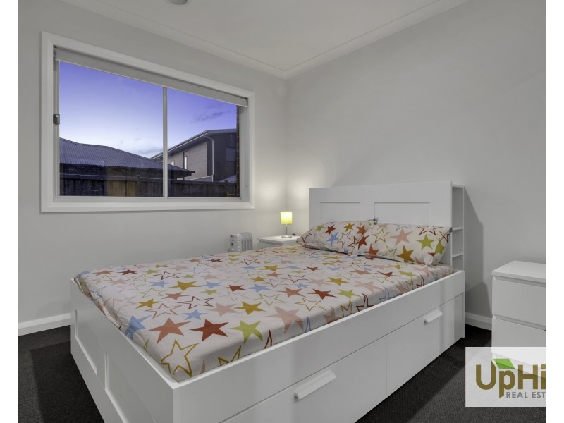 23 Scorchin Drive, Cranbourne South VIC 3977