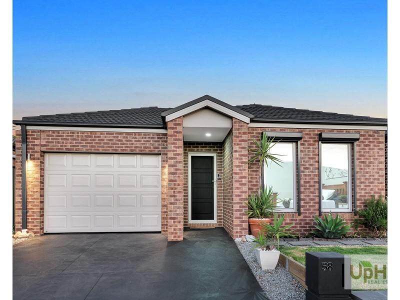 58 Kilmarnock Way, Clyde North VIC 3978