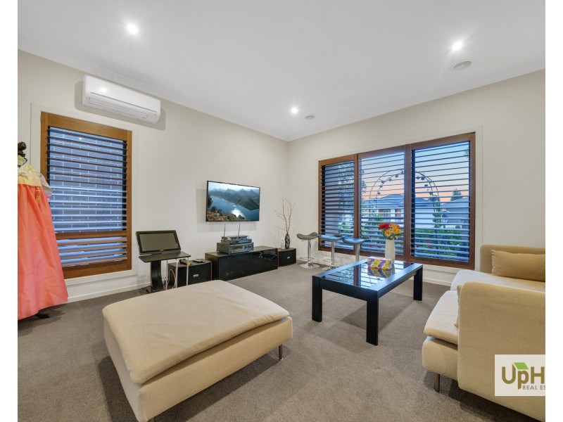 60 Arbourlea Boulevard, Cranbourne North VIC 3977