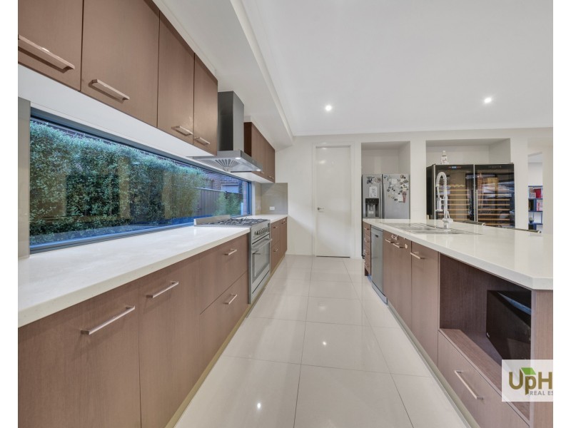 60 Arbourlea Boulevard, Cranbourne North VIC 3977