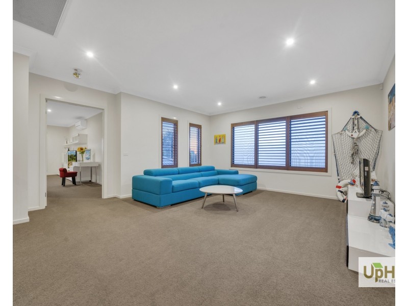 60 Arbourlea Boulevard, Cranbourne North VIC 3977