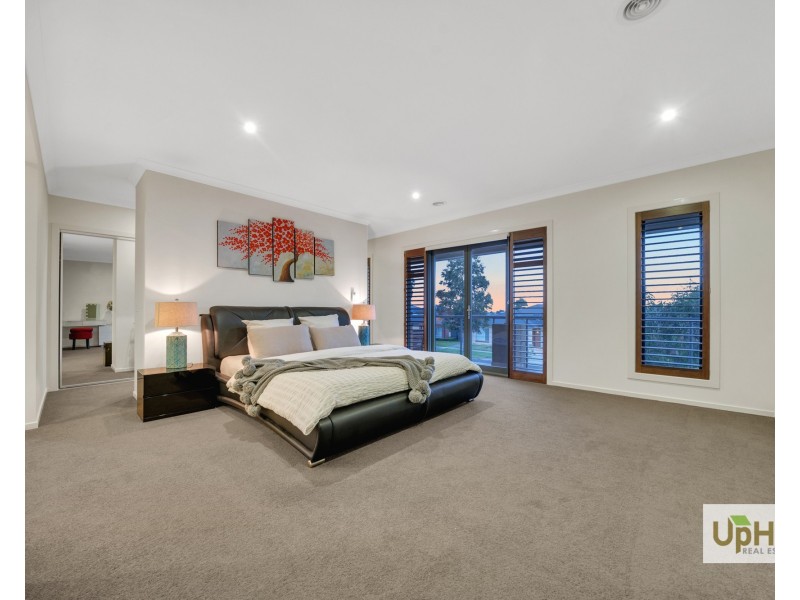 60 Arbourlea Boulevard, Cranbourne North VIC 3977