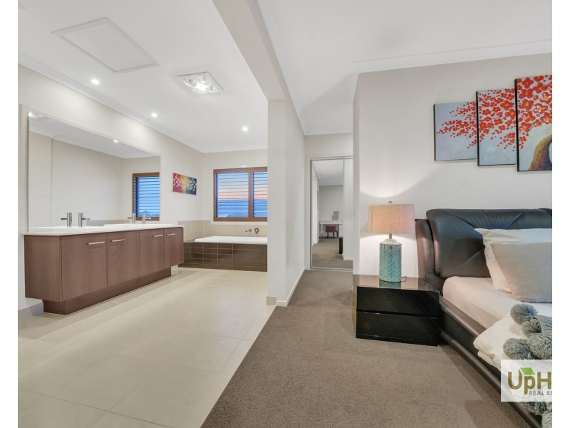 60 Arbourlea Boulevard, Cranbourne North VIC 3977