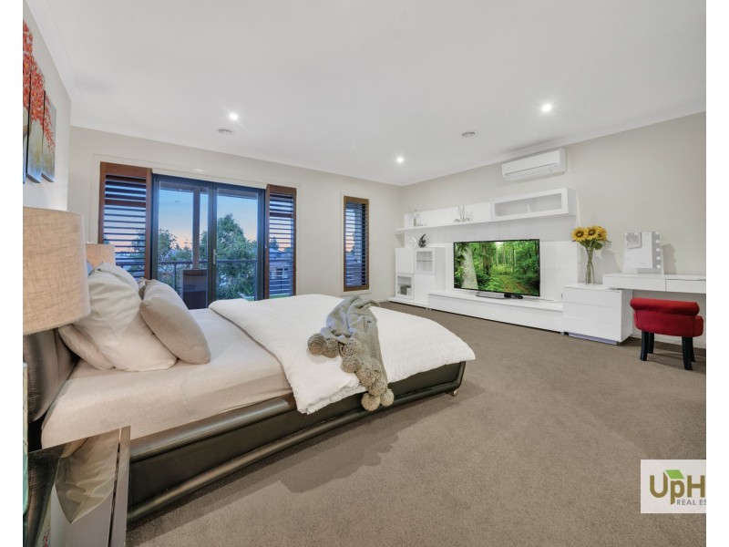 60 Arbourlea Boulevard, Cranbourne North VIC 3977