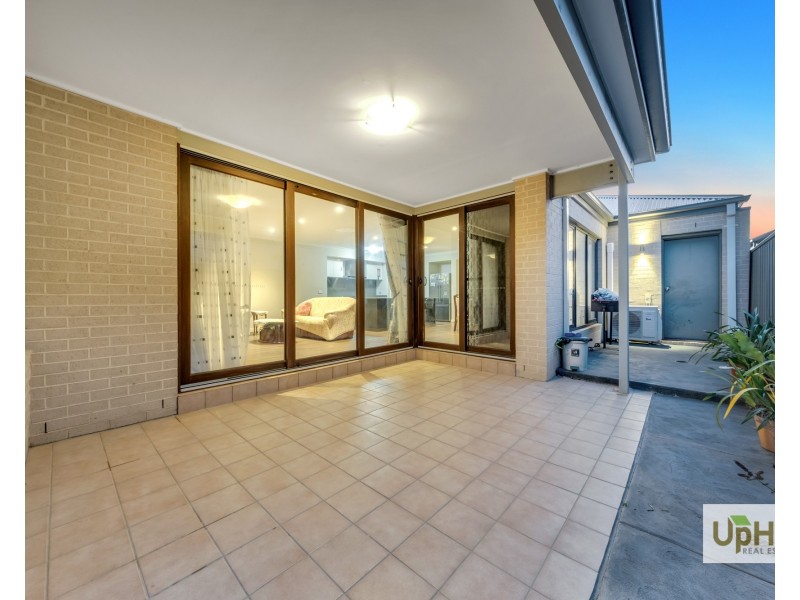 12 Bellario Circuit, Clyde North VIC 3978