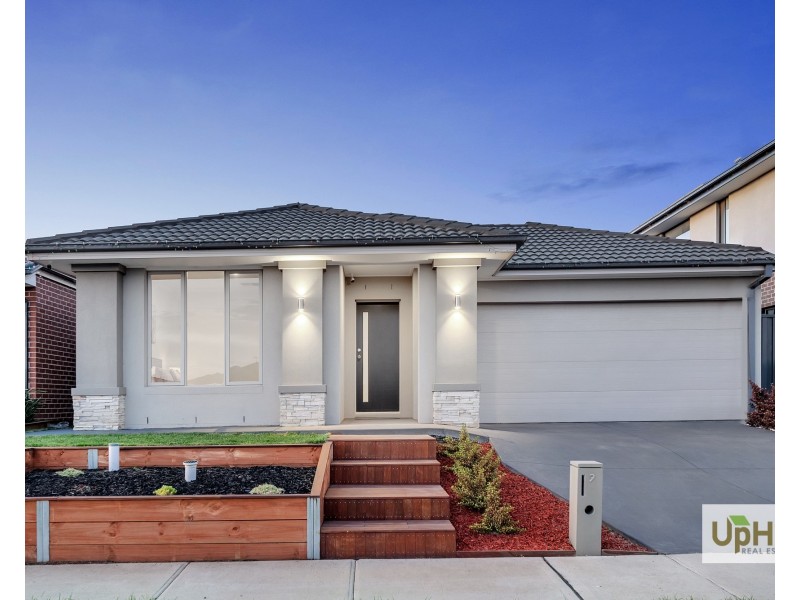 9 Mediterranean Avenue, Clyde VIC 3978