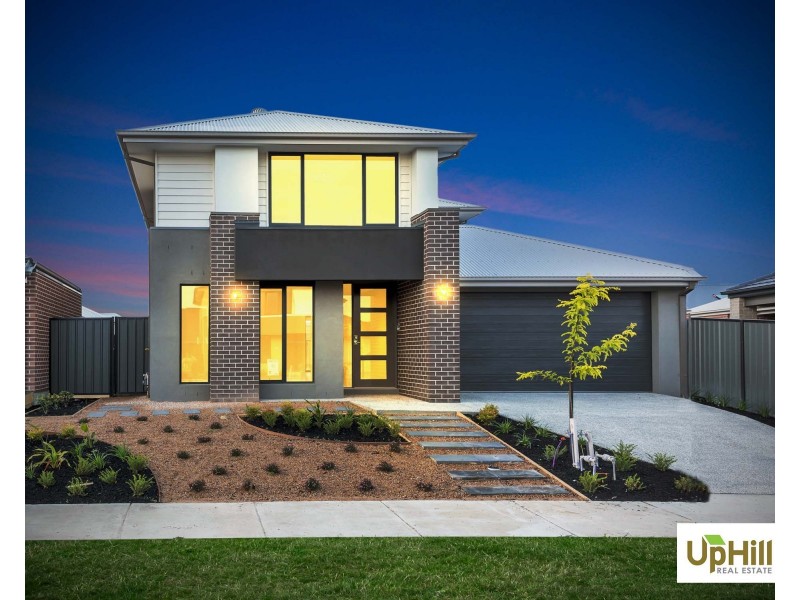 1 Sursum Place, Clyde VIC 3978