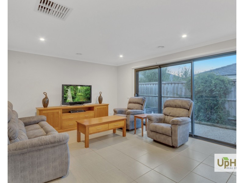 23 Cavendish Avenue, Clyde VIC 3978