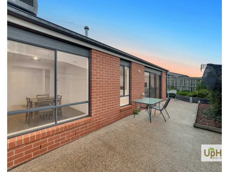 23 Cavendish Avenue, Clyde VIC 3978