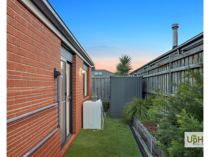 23 Cavendish Avenue, Clyde VIC 3978