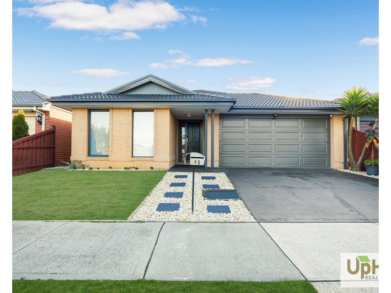 90 Glenelg Street, Clyde North VIC 3978